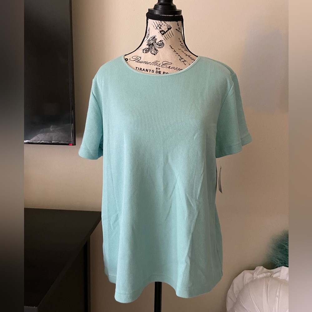 Crazy Horse By Liz Clairborne Short Sleeve blouse NWT